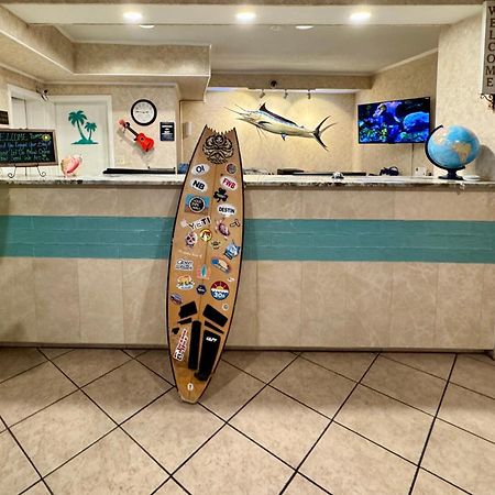 Hole Inn The Wall Hotel - Fort Walton Beach - Sunset Plaza - Nearby Beaches & Hurlburt Ngoại thất bức ảnh