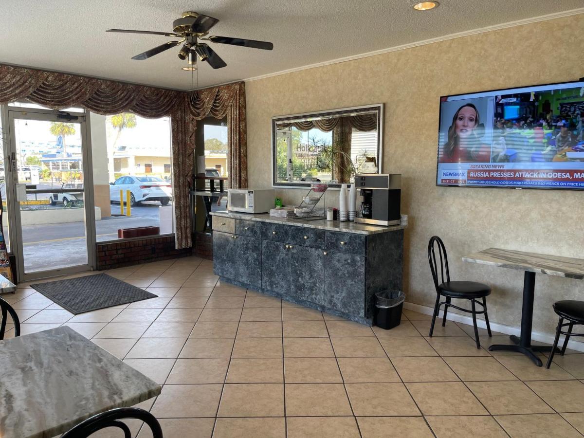 Hole Inn The Wall Hotel - Fort Walton Beach - Sunset Plaza - Nearby Beaches & Hurlburt Ngoại thất bức ảnh