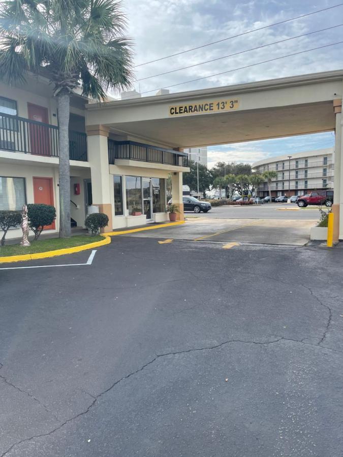 Hole Inn The Wall Hotel - Fort Walton Beach - Sunset Plaza - Nearby Beaches & Hurlburt Ngoại thất bức ảnh