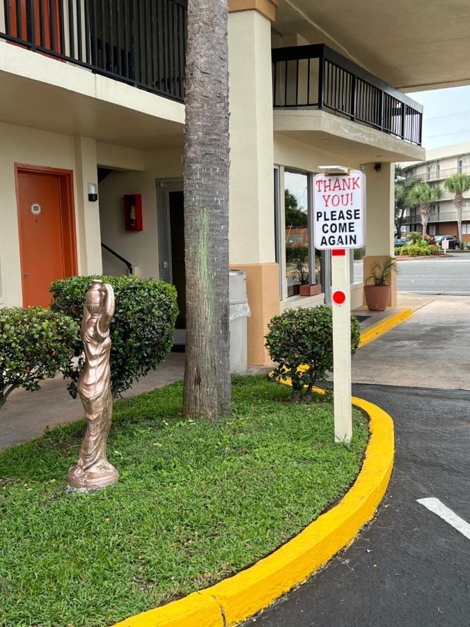 Hole Inn The Wall Hotel - Fort Walton Beach - Sunset Plaza - Nearby Beaches & Hurlburt Ngoại thất bức ảnh