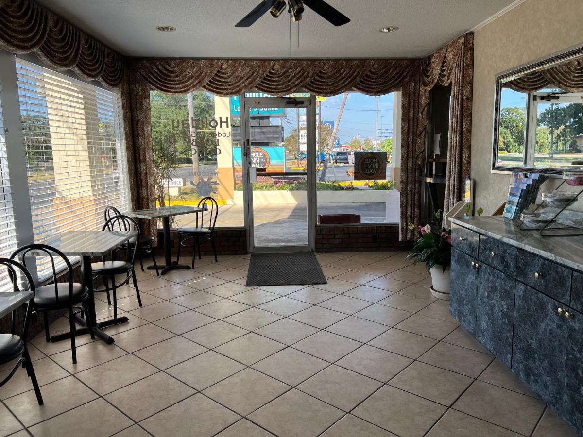 Hole Inn The Wall Hotel - Fort Walton Beach - Sunset Plaza - Nearby Beaches & Hurlburt Ngoại thất bức ảnh